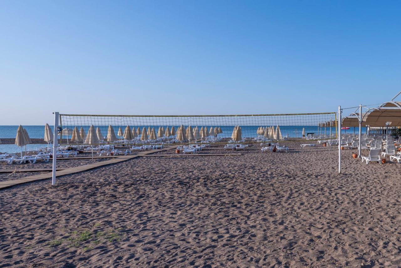 Lavia Hotels Lara アンタルヤ エクステリア 写真