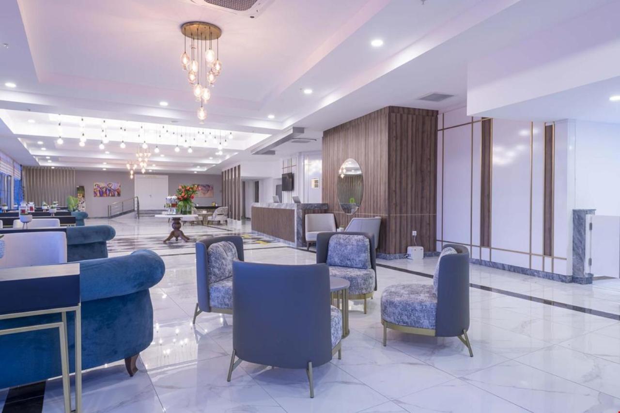 Lavia Hotels Lara アンタルヤ エクステリア 写真